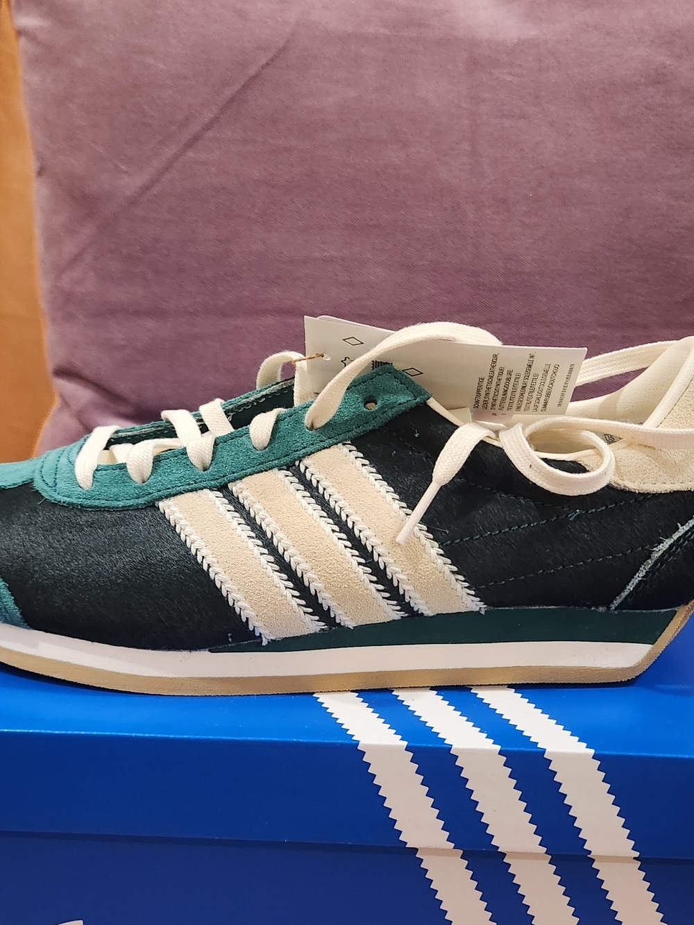 Adidas Casual Trainer in Dark Green with Cream Stripes